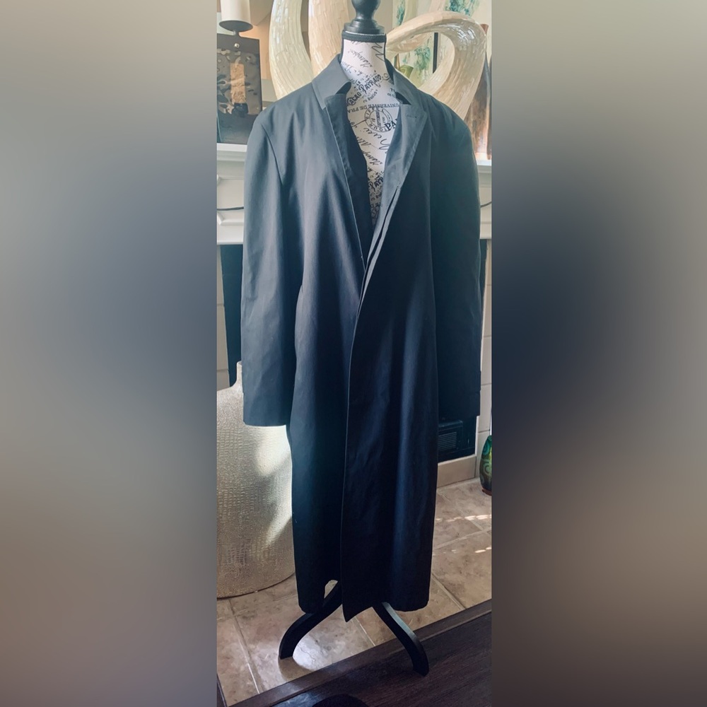 Lyndon Fog Trench Coat Sleek Formal Style